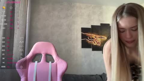 Stacy online show from 04-29-26, 02:15