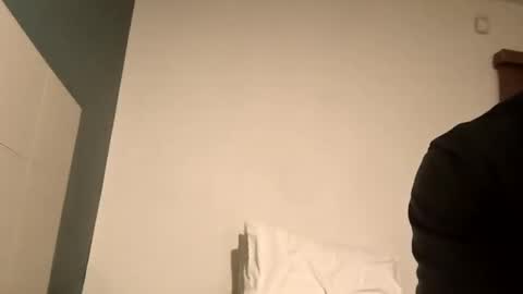 Straightupdownbad online show from 11-17-25, 05:24