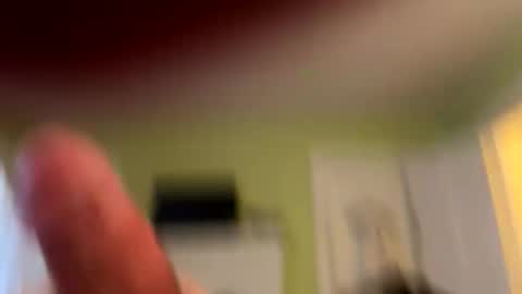 Snapshot of standardjake chatting on 12-04-25, 07:55 Standard online show from 12-04-25, 07:55