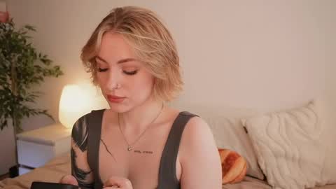 Kristina online show from 03-24-26, 01:27