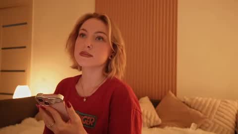 Kristina online show from 06-10-26, 01:21