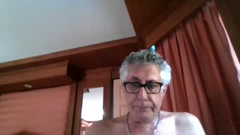 star0806666a online show from 02-04-25, 07:40