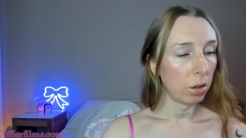 Snapshot of starduvall chatting on 03-20-26, 09:30 Star Deluge online show from 03-20-26, 09:30