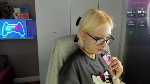 Kate online show from 03-21-26, 08:19