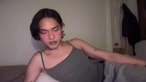 Snapshot of stargirlrising chatting on 03-03-26, 01:12 STAR online show from 03-03-26, 01:12