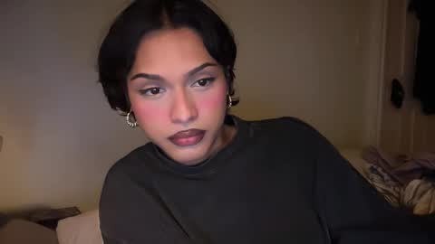 Snapshot of stargirlrising chatting on 03-18-26, 04:15 STAR online show from 03-18-26, 04:15