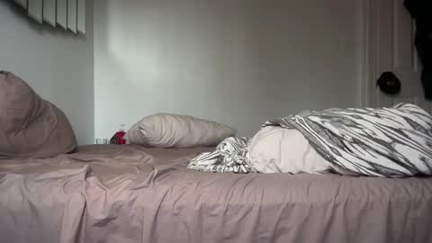 Snapshot of stargirlrising chatting on 03-22-26, 10:13 STAR online show from 03-22-26, 10:13