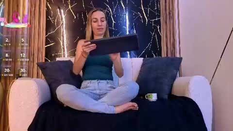 starlight_mature11_aws online show from 07-11-26, 07:27