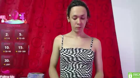 Snapshot of starliz27 chatting on 11-07-25, 12:05 starliz online show from 11-07-25, 12:05