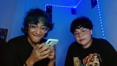 Snapshot of stars4spider_ chatting on 01-09-25, 10:20 online show from 01-09-25, 10:20