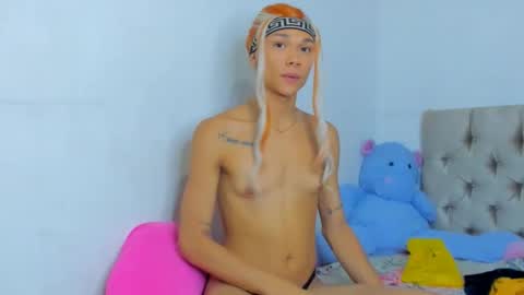 stassiebell online show from 02-05-25, 05:52