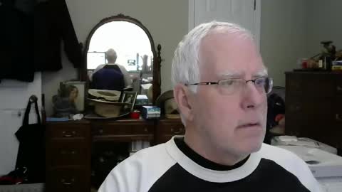 Snapshot of stasw20 chatting on 01-07-25, 06:35 stasw20 online show from 01-07-25, 06:35