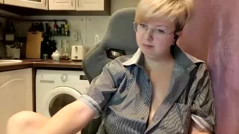 Snapshot of stasya_07 chatting on 01-13-26, 01:22 Stasya online show from 01-13-26, 01:22