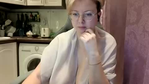 Snapshot of stasya_07 chatting on 01-14-26, 01:22 Stasya online show from 01-14-26, 01:22