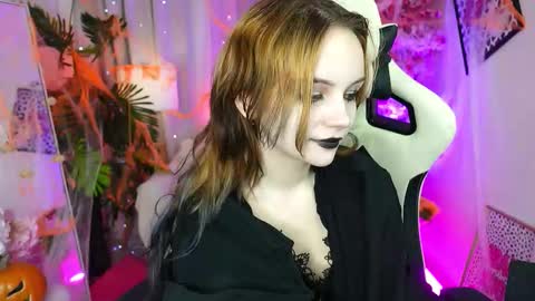 MONICA online show from 10-30-25, 01:45