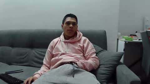 Snapshot of steban_jyj chatting on 11-09-25, 03:16 Katalleya and Steban online show from 11-09-25, 03:16