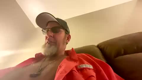 Snapshot of steel259373 chatting on 10-14-25, 03:51 steel259373 online show from 10-14-25, 03:51
