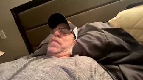 Snapshot of steel259373 chatting on 03-01-26, 11:45 steel259373 online show from 03-01-26, 11:45