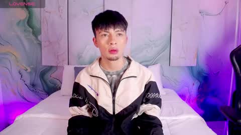 Steev online show from 03-18-26, 03:42