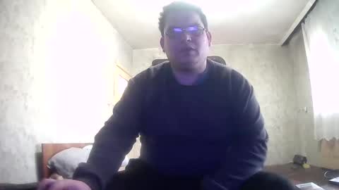 Snapshot of stefan90pt chatting on 12-28-24, 07:55 Stefan online show from 12-28-24, 07:55