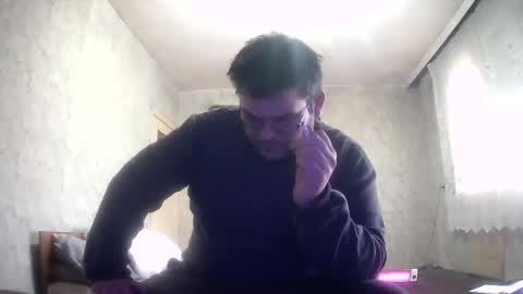 Snapshot of stefan90pt chatting on 01-12-25, 08:36 Stefan online show from 01-12-25, 08:36