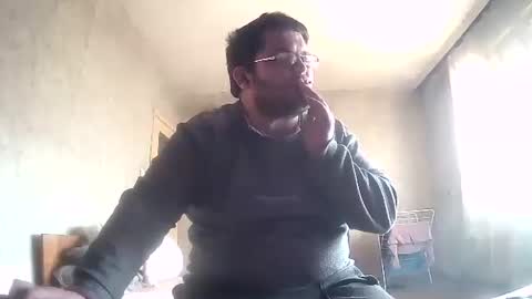 Snapshot of stefan90pt chatting on 01-18-25, 11:54 Stefan online show from 01-18-25, 11:54