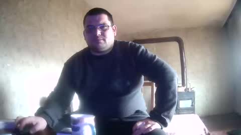 Snapshot of stefan90pt chatting on 01-30-25, 07:50 Stefan online show from 01-30-25, 07:50