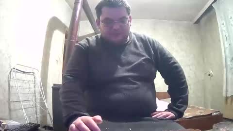 Snapshot of stefan90pt chatting on 01-09-26, 07:26 Stefan online show from 01-09-26, 07:26