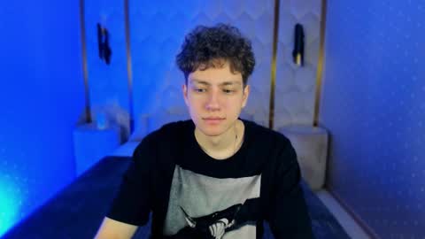 Esrefan online show from 02-16-26, 07:32