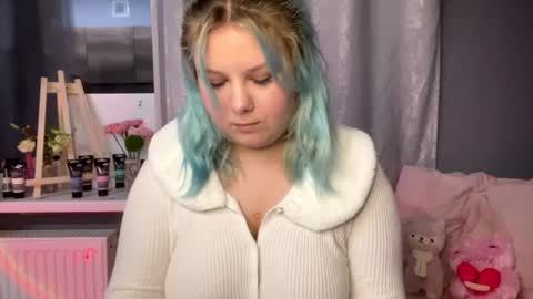 Snapshot of stefani_art chatting on 07-20-26, 05:37 Stefani online show from 07-20-26, 05:37