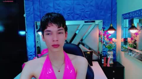 stefany piink online show from 05-22-26, 01:06