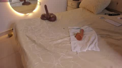 steffany_lopez_ online show from 07-31-26, 05:56