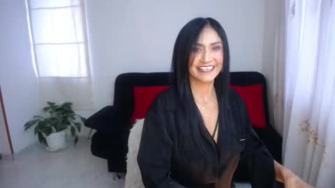 Snapshot of steffy_31 chatting on 11-28-25, 09:50 Steffy online show from 11-28-25, 09:50