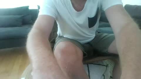 Snapshot of stefhr chatting on 06-14-26, 02:08 stefhr online show from 06-14-26, 02:08