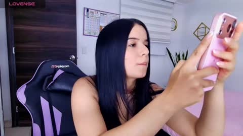 Stefany online show from 06-14-26, 01:58