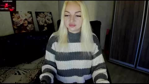 Stella  Cox online show from 10-12-25, 05:06