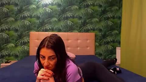 Stella John online show from 01-04-25, 08:39