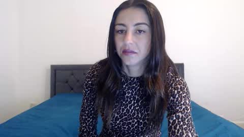 Stella John online show from 09-10-25, 06:13