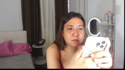 Stella online show from 03-06-26, 02:19