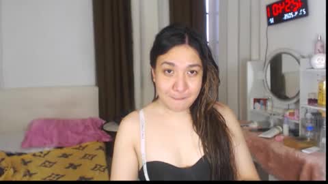 Stella online show from 04-27-26, 04:54