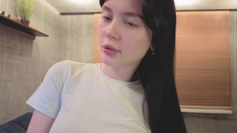 Snapshot of stellarpink chatting on 04-02-26, 11:13 Eva online show from 04-02-26, 11:13