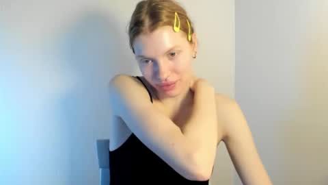 Snapshot of stellaswen chatting on 11-07-25, 10:04 S T E L L A online show from 11-07-25, 10:04