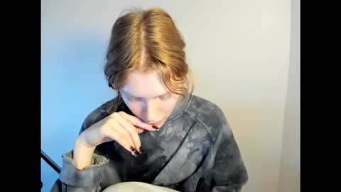 Snapshot of stellaswen chatting on 11-21-25, 09:08 S T E L L A online show from 11-21-25, 09:08