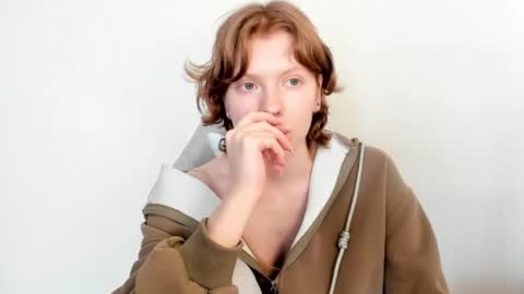 Snapshot of stellaswen chatting on 02-05-26, 08:19 S T E L L A online show from 02-05-26, 08:19