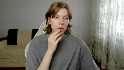 Snapshot of stellaswen chatting on 04-06-26, 10:16 S T E L L A online show from 04-06-26, 10:16