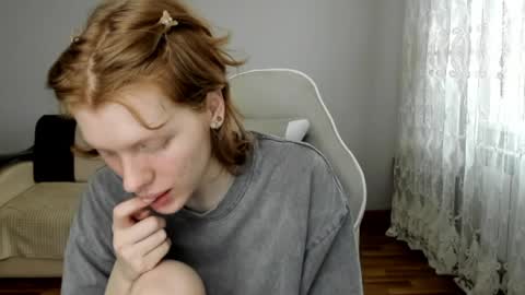 Snapshot of stellaswen chatting on 04-09-26, 10:31 S T E L L A online show from 04-09-26, 10:31