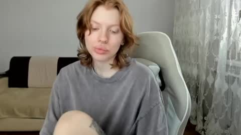 Snapshot of stellaswen chatting on 05-12-26, 11:07 S T E L L A online show from 05-12-26, 11:07