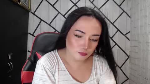 Snapshot of stellaven chatting on 11-10-25, 02:43 Stellaven online show from 11-10-25, 02:43