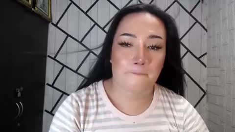 Snapshot of stellaven chatting on 11-13-25, 08:35 Stellaven online show from 11-13-25, 08:35