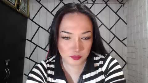 Snapshot of stellaven chatting on 11-26-25, 02:45 Stellaven online show from 11-26-25, 02:45